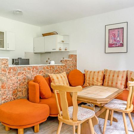 Holiday Home With Shared Pool In J Gersgr N Bad Reiboldsgrün المظهر الخارجي الصورة